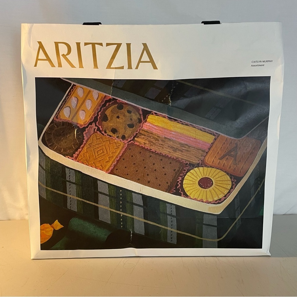 Aritzia gift bag Caitlyn Murphy “Stacks” & “Assortment” - Picture 2 of 9